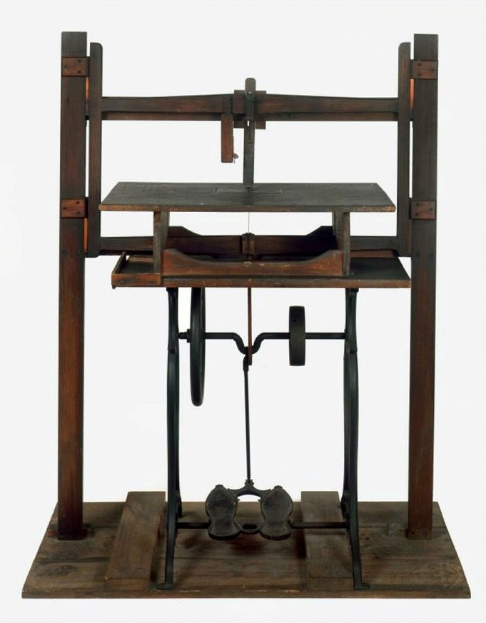 Shaker-Inspired Sewing Machine